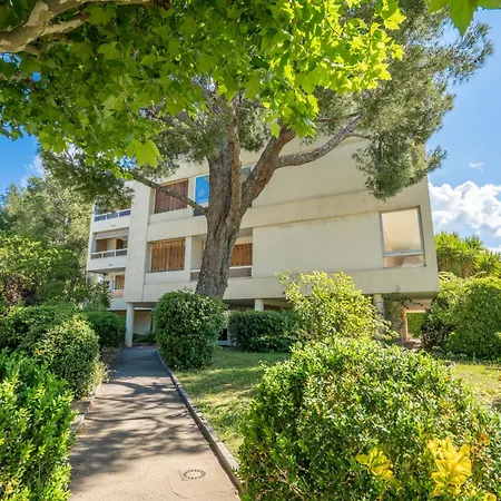 Le Paradou By Interhome *