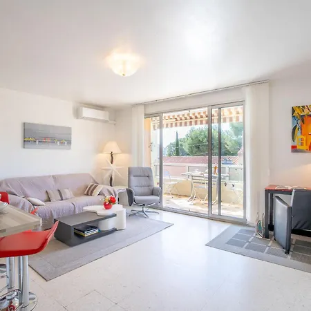 Le Paradou By Interhome Lägenhet La Ciotat